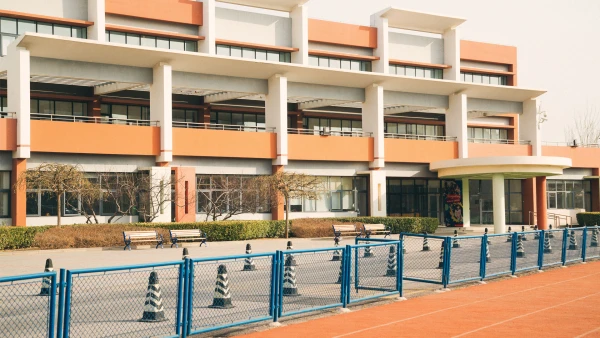 outside tianjin international school learning facilties